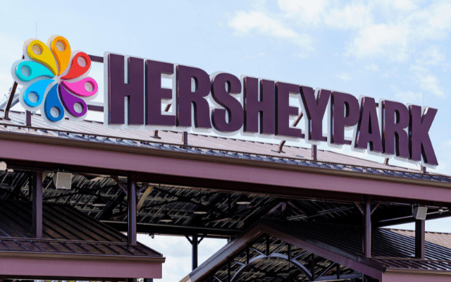 HersheyPark Entrance Sign