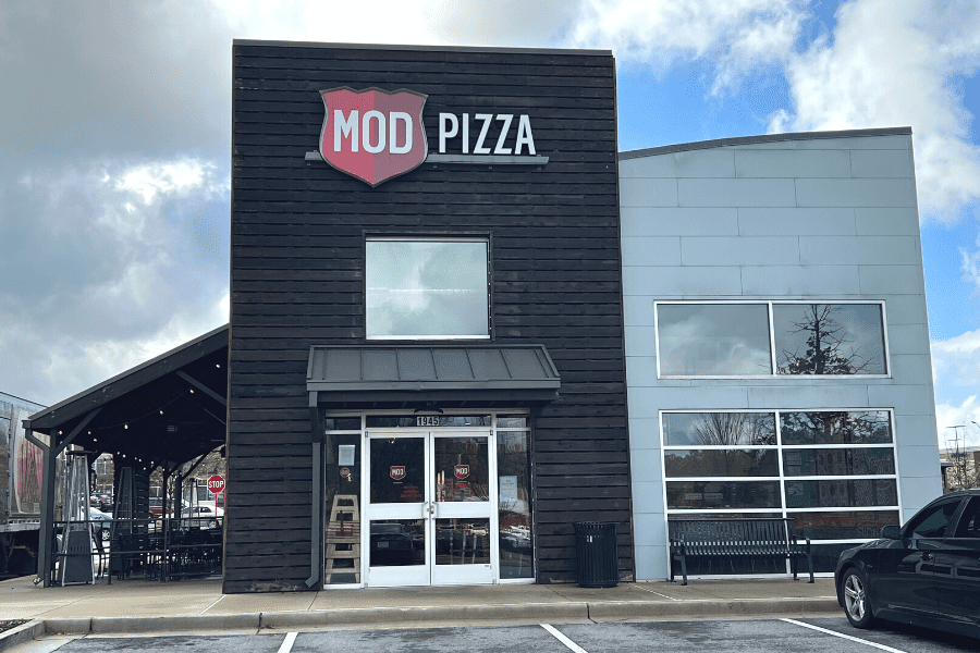 MOD Pizza Storefront